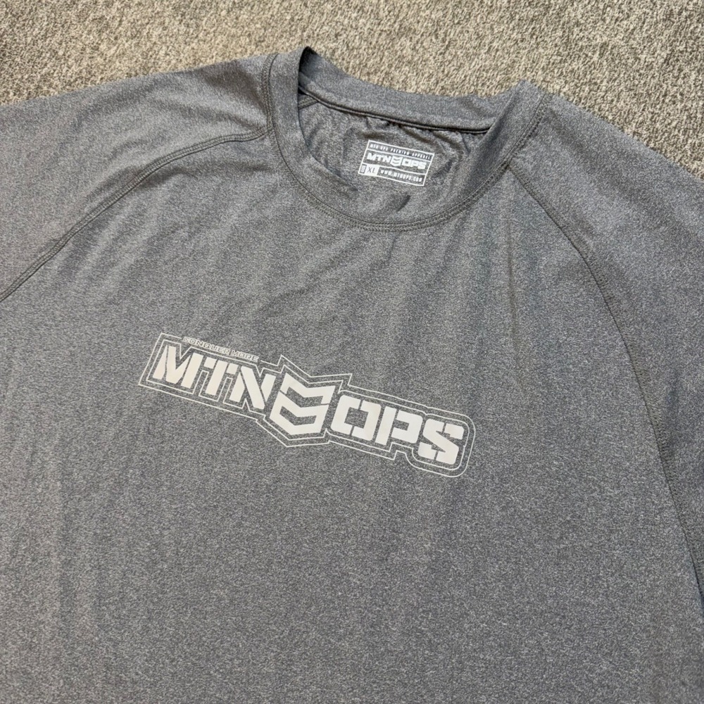 MTN OPS Mens XL Gray Heather Performance Short Sleeve Training T-Shirt Active
